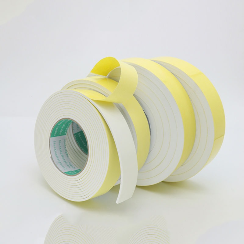 3 / 4 / 5 Mét Băng xốp xốp một mặt EVA Dày 2 / 3 / 5mm Băng EVA trắng Băng keo tự dính Dải niêm phong chống va chạm
