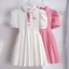 Trẻ Em Phong Cách Mới Thời Trang Váy Ngắn Tay Thời Trang Bé Gái Preppy Phong Cách Ngọt Ngào Xếp Ly Đầm Công Chúa