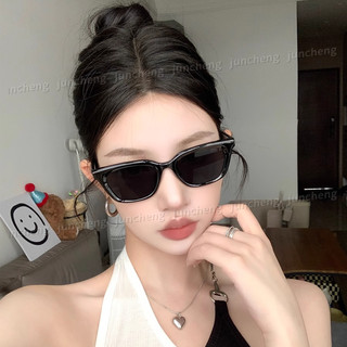 Kính râm mắt mèo gọng nhỏ cổ điển thời trang Hàn Quốc Kính râm mặt tròn dành cho nữ