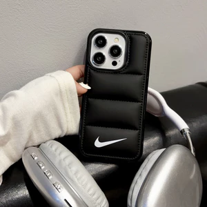 Móc thương hiệu thể thao sang trọng Kiểm tra vỏ điện thoại áo khoác cho iphone 15 Pro MAX 14 Pro MAX 14 plus 13 Pro MAX i13 13pro 11 Pro MAX i11 iX Xs XR Xs MAX 12Pro