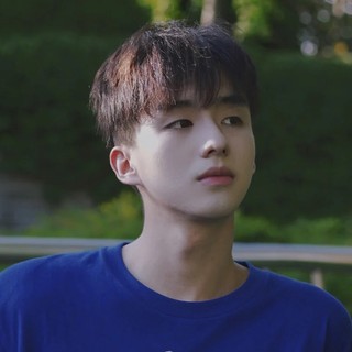 Toupee mềm mại thoáng khí không mùi cho nam hói, không tổn thương tóc
