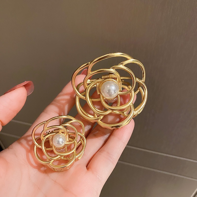 Pháp retro ngọc trai pha lê kẹp kim loại nữ Hàn Quốc thanh lịch khí chất lưng đầu cá mập