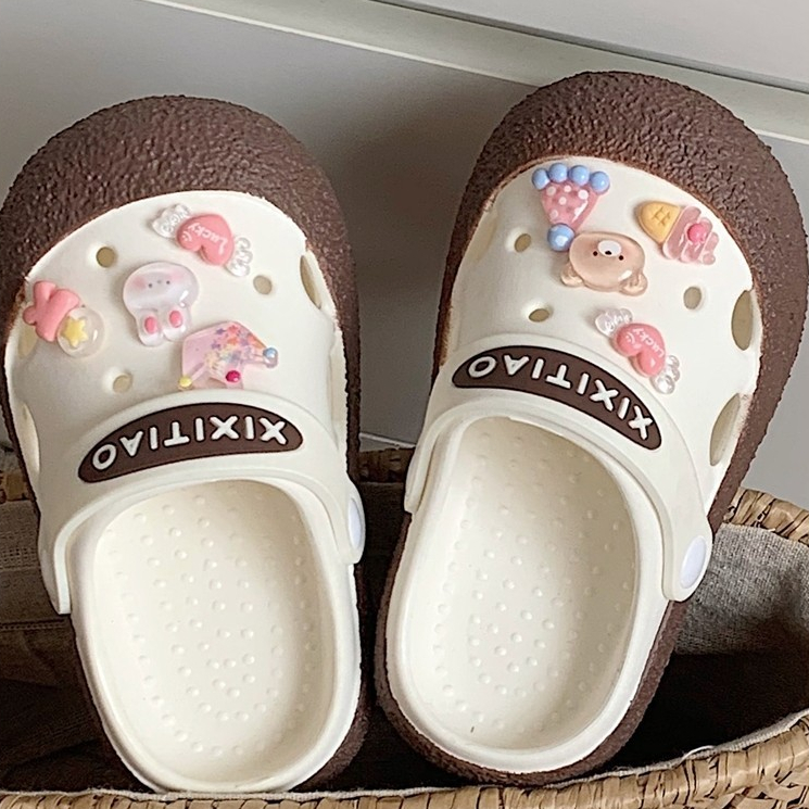 Gấu Nhỏ Giày Sandal Trẻ Em Dép Shit-stepping Lỗ Giày EVA Đế Mềm Chống Trơn Trượt Dép Trẻ Em Dép Dép Trẻ Em Một Giày Hai-