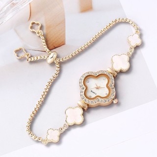 Đồng hồ nữ sinh viên cỏ bốn lá với kim cương ins phong cách đại học khí chất mặt số nhỏ trang trí vòng tay kéo lười biếng