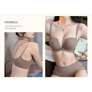 Khóa phía trước lưng, đế lót ly bốn góc, mịn màng và thoáng khí, thoải mái và gợi cảm, không có dây thép