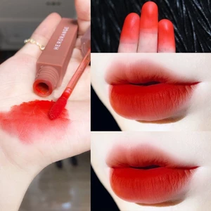 Son môi Herorange mịn màng như nhung, không thấm nước, bền và khô