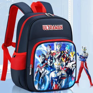 Ultraman Schoolbag Nam Học sinh tiểu học Lớp 1 đến Lớp 3 Bé trai Nhẹ Giảm gánh nặng Mẫu giáo Bé trai Ba lô nhỏ