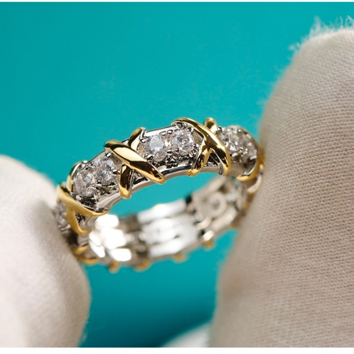 2024 TF MỚI SIXTEEN STONE SERIES X SHAPE RING | Shopee Việt Nam