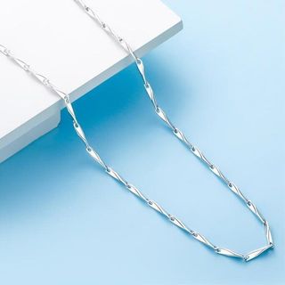 Ánh sáng mới sang trọng vòng cổ niche nữ xương đòn dây chuyền mặt dây chuyền thời trang đơn giản sinh nhật Ngày lễ tình nhân quà tặng mặt dây chuyền nữ mẫu