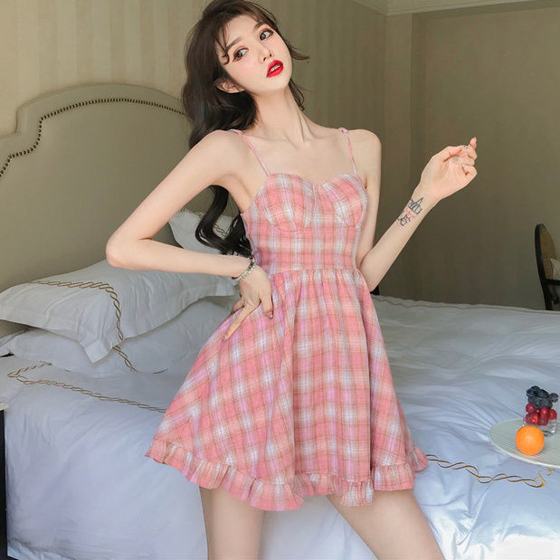 Đầm Kiểm Tra Nữ Mùa Hè Phong Cách Mới Ngọt Hồng Sling Đầm Ôm Phù Hợp Với Học Sinh