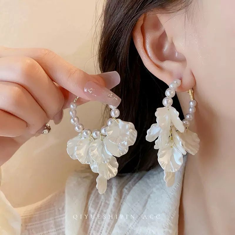 Bông tai ngọc trai cao cấp kiểu Pháp nhẹ nhàng sang trọng cao cấp khí chất đinh tán thiết kế thích hợp Bông tai cảm giác nữ bán buôn