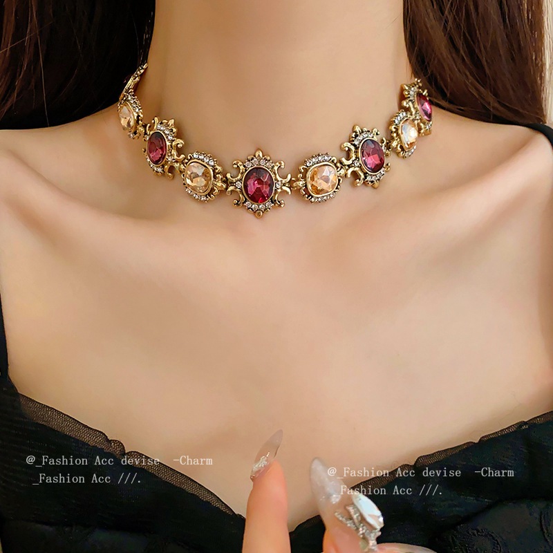 Bộ vòng cổ kim cương khảm vuông cổ điển phong cách tòa án chuỗi xương đòn tinh tế thời trung cổ điển trang sức xuyên biên giới
