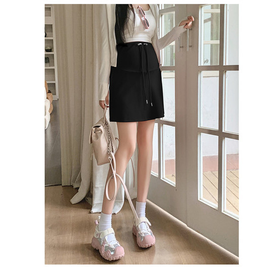 Váy bà bầu mùa hè Sản phẩm mới Dây rút Váy gói hông phù hợp