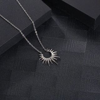 Quà tặng tốt nghiệp MIGILA Vòng cổ mặt trời cổ điển dành cho nữ dành cho nam giới quà tặng không xỉn màu cho BF