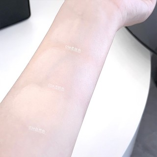 Bột ép 10g GEGE BEAR Kiểm soát dầu mờ tự nhiên Làm sáng da Thiết lập chống nước lâu dài Bột rời GX2051