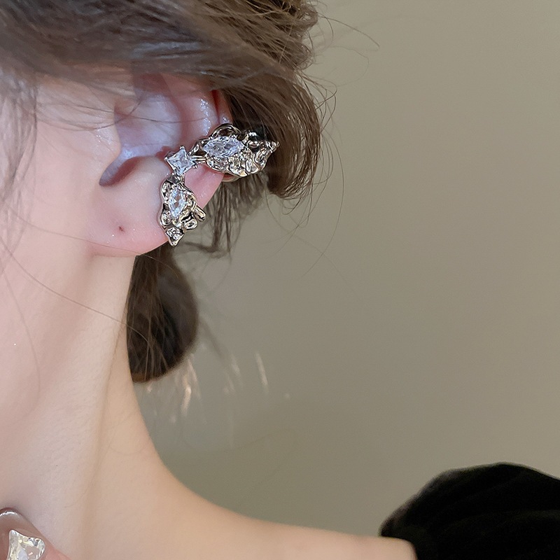Kẹp Tai Zircon Cánh Bướm Ánh Sáng Sang Trọng, Thời Trang Cho Nữ