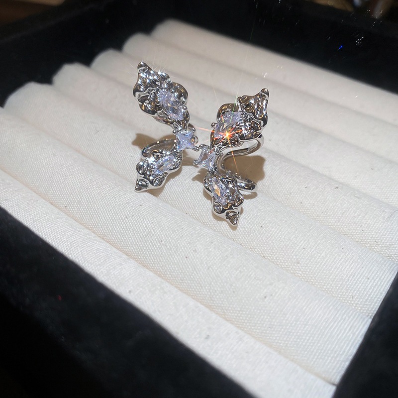 Kẹp Tai Zircon Cánh Bướm Ánh Sáng Sang Trọng, Thời Trang Cho Nữ