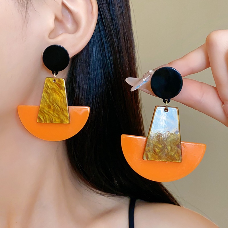 Bông tai hoa nhiệt đới in acrylic kim bạc dành cho nữ Bông tai khí quyển thời trang phóng đại ý nghĩa cao của tất cả các bông tai phù hợp
