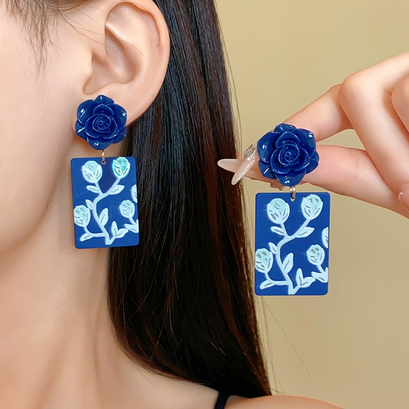 Bông tai hoa nhiệt đới in acrylic kim bạc dành cho nữ Bông tai khí quyển thời trang phóng đại ý nghĩa cao của tất cả các bông tai phù hợp