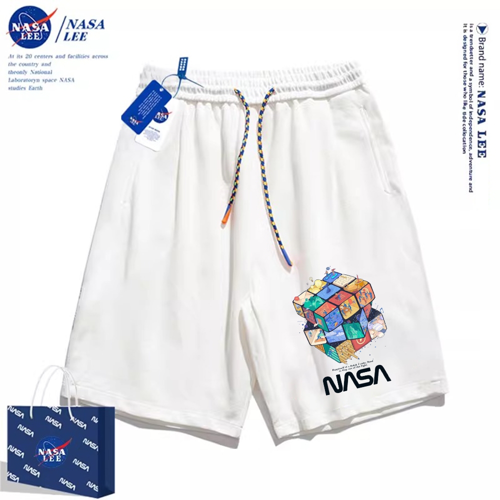 Thương hiệu Nasa Đồng thương hiệu 2024 Quần short dáng rộng Unisex phong cách mới, sử dụng chất liệu Cotton Co giãn dày, thích hợp cho quần short hợp thời trang mùa hè, chống mài mòn, dễ dàng kết hợp, thoáng khí thoải mái, tận hưởng thời gian mát mẻ!