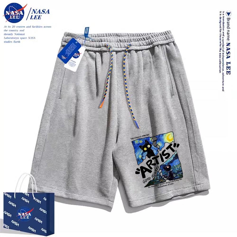 Thương hiệu Nasa Đồng thương hiệu 2024 Quần short dáng rộng Unisex phong cách mới, sử dụng chất liệu Cotton Co giãn dày, thích hợp cho quần short hợp thời trang mùa hè, chống mài mòn, dễ dàng kết hợp, thoáng khí thoải mái, tận hưởng thời gian mát mẻ!