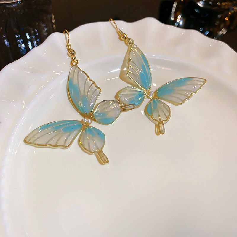 Bông Tai Mori Style Acrylic Vàng Xanh Gradient Hình Bươm Bướm - Phong Cách Công Chúa Cổ Tích