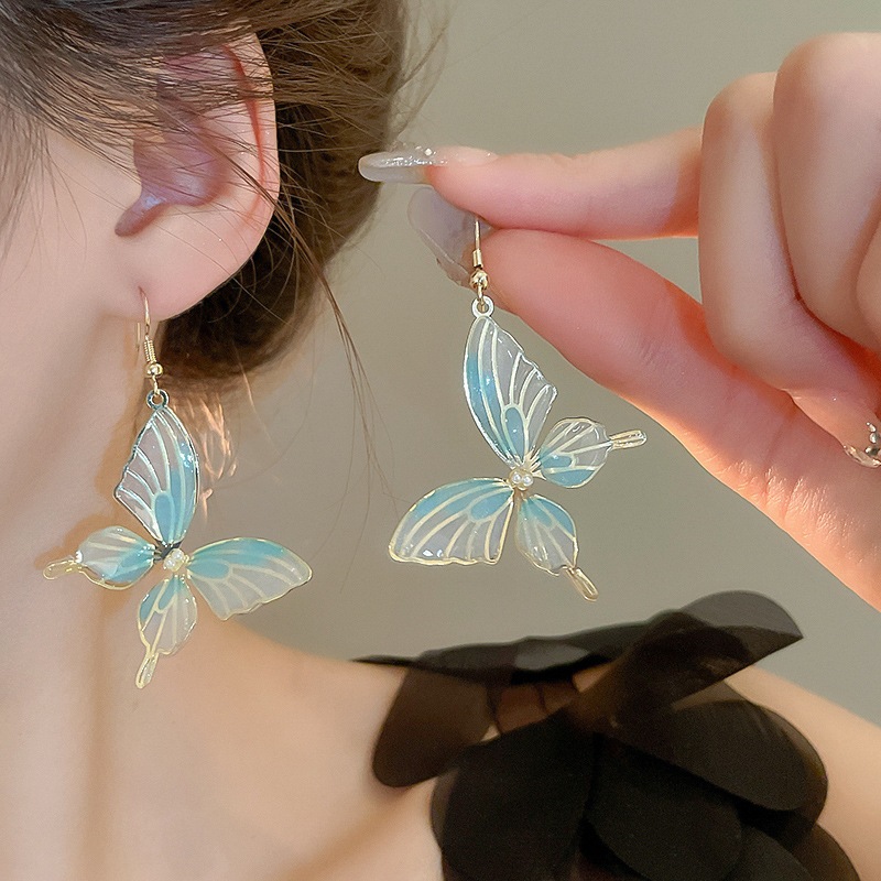 Bông Tai Mori Style Acrylic Vàng Xanh Gradient Hình Bươm Bướm - Phong Cách Công Chúa Cổ Tích