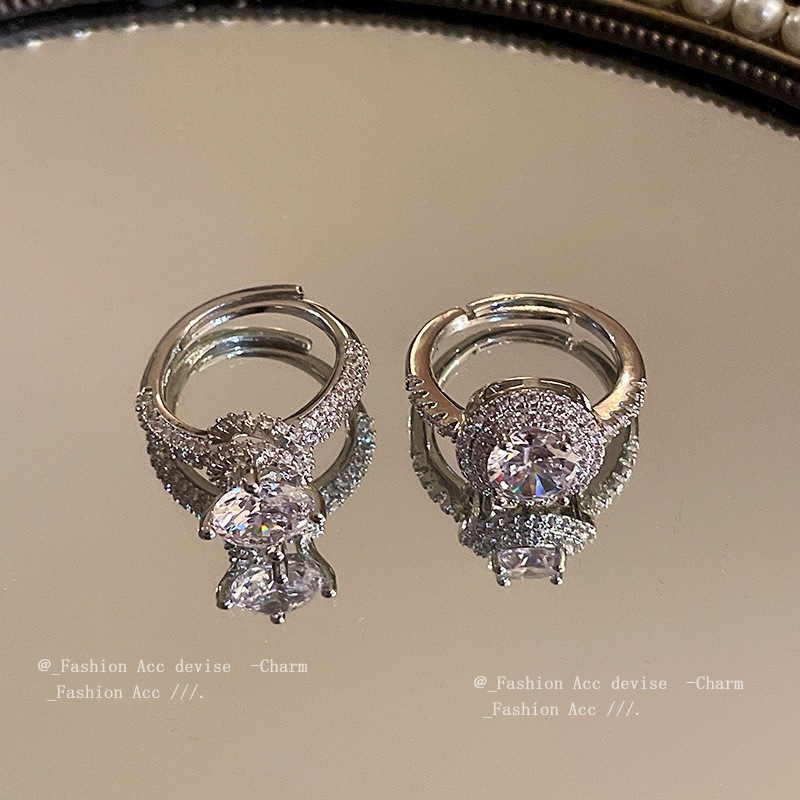Nhẫn nữ đá hào quang full-zircon với thiết kế sang trọng và thanh lịch, phù hợp cho trang sức hàng ngày