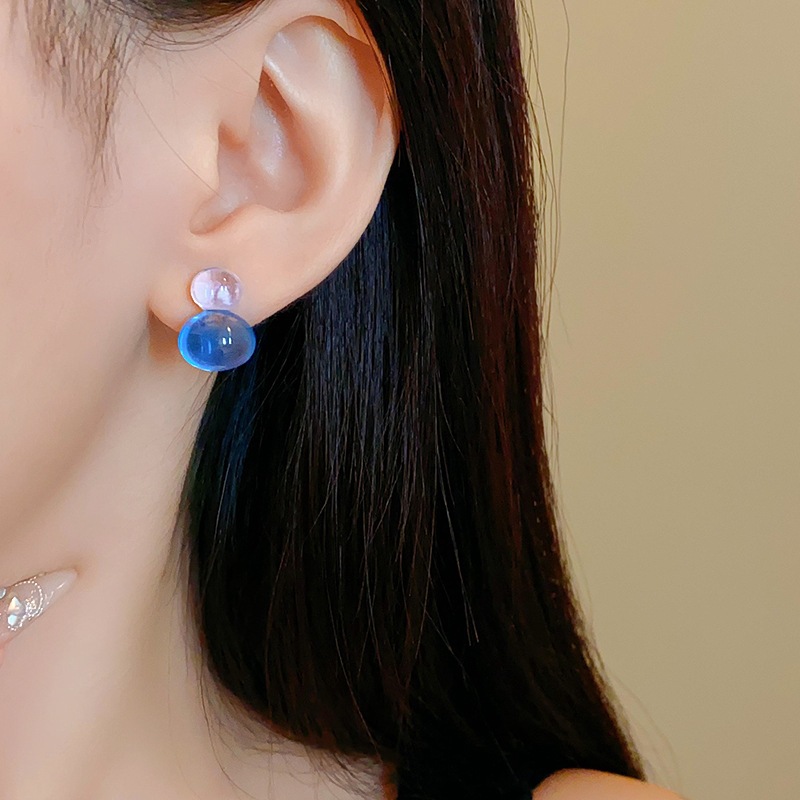 Bông tai đinh tán tròn màu dopamine kim bạc dành cho bé gái trái tim hình học đơn giản Bông tai mùa hè cảm giác cao cấp dành cho bé gái
