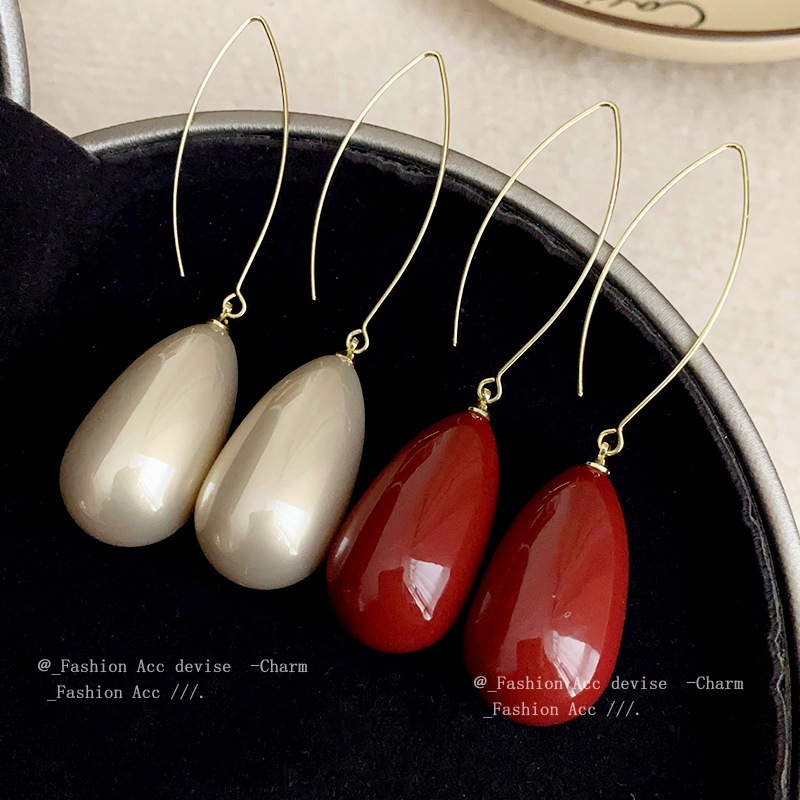 Pháp hình học thả ngọc trai bông tai thời trang retro khí chất móc tai mới cảm giác cao cấp phù hợp với bông tai bán buôn nữ