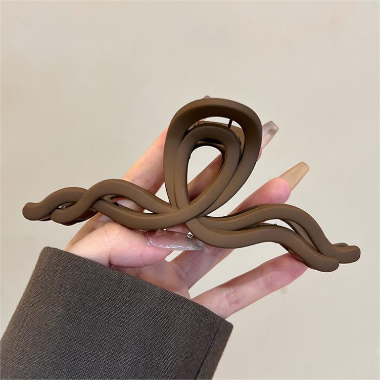 Maillard khí chất cà phê màu sóng kẹp đơn giản mọi thứ đầu lưng cá mập kẹp ánh sáng sang trọng phụ kiện tóc cao cấp