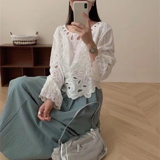 Phong Cách Hàn Quốc Nữ Cổ Tròn Móc Ren Áo Sơ Mi Tay Dài