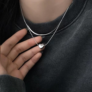 Tình yêu rắn xương chuỗi hai lớp vòng cổ cá tính đơn giản gió lạnh dây chuyền niche mọi thứ khí chất phụ kiện bán buôn nữ