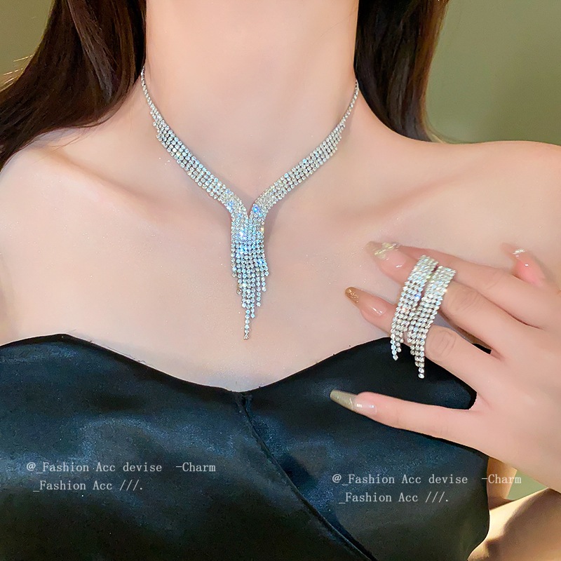 Giọt Nước Đính Kim Cương Tua Rua Bông Tai Vòng Cổ 2 Bộ Ánh Sáng Sang Trọng Cao Cấp Cổ Dây Chuyền Thời Trang Gió Lạnh Cổ Bán Buôn