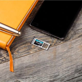 Thẻ nhớ Kingston 256GB Canvas Go Plus microSDXC | Lên tới 170MB / giây | Uhs-i, C10, U3, V30, A2 / A1 | Với bộ chuyển đổi | Sdcg3 / 256gb