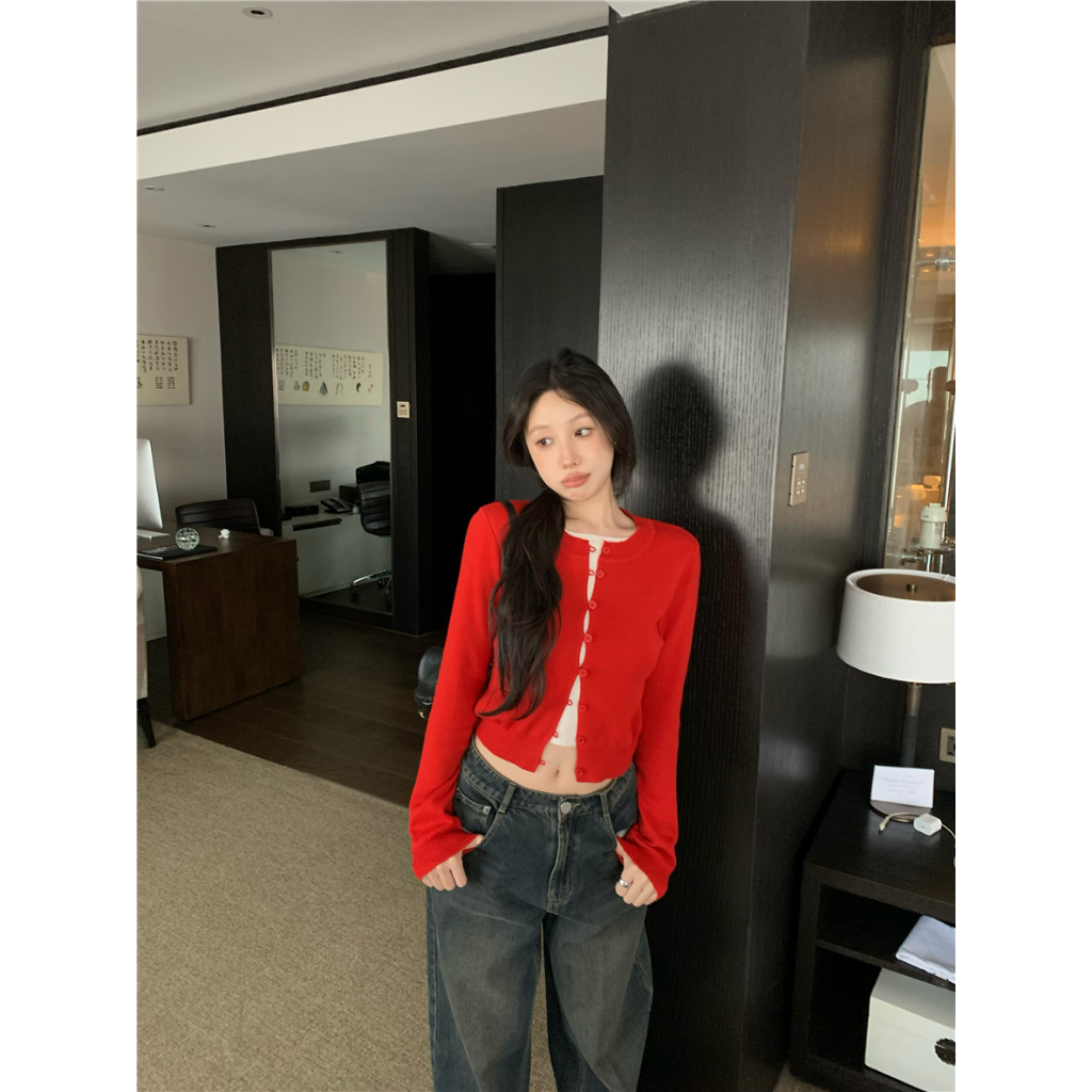 【BANKO】Mồ hôi dài tay hai mảnh màu đỏ mỏng vừa vặn mùa thu dành cho nữ
