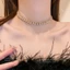 Bộ vòng cổ bông tai vuông kim cương Châu Âu và Hoa Kỳ thời trang nhẹ nhàng sang trọng xương đòn dây chuyền cá tính cảm giác cao cấp của cổ mới bán buôn