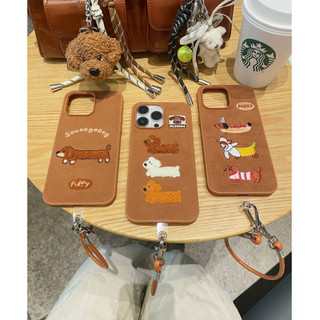 Dễ Thương Sang Trọng Dachshund Nâu Flannel Dây Đeo Cổ Tay Ốp Lưng Điện Thoại iPhone 17Promax 16 15 14 13 Pro Max Nữ Vỏ Di Động