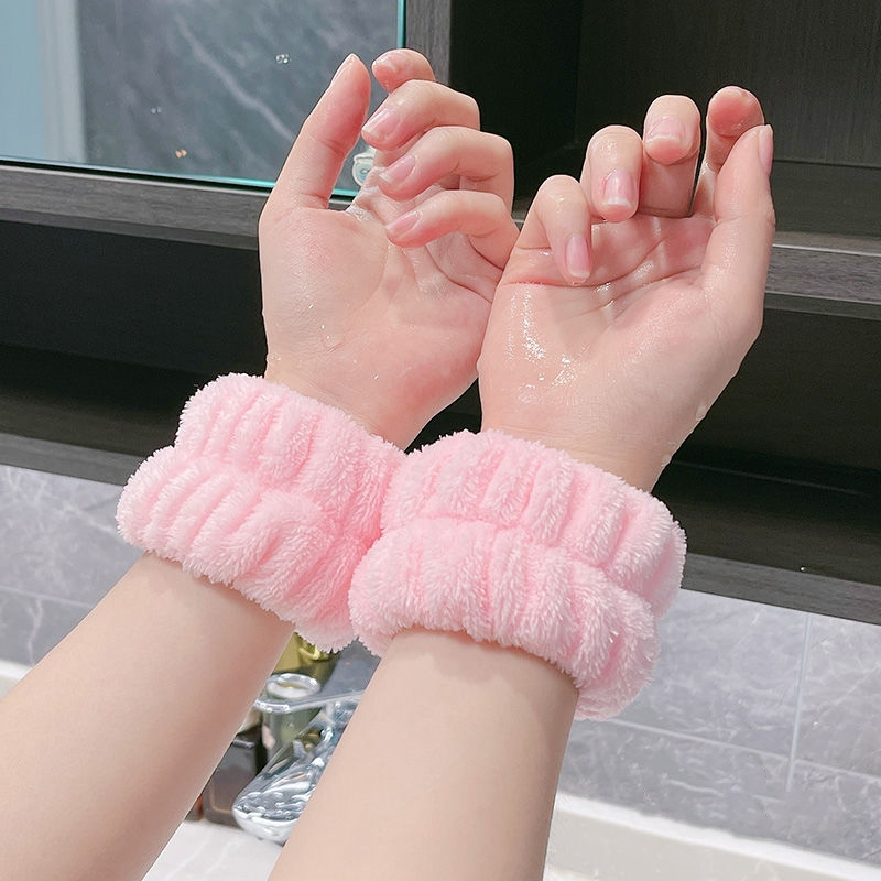 1 cặp băng đô đeo cổ tay cotton/sợi nhỏ giúp chống thấm nước, ngăn ướt áo  khi rửa mặt cho nữ - hickies lacing system
