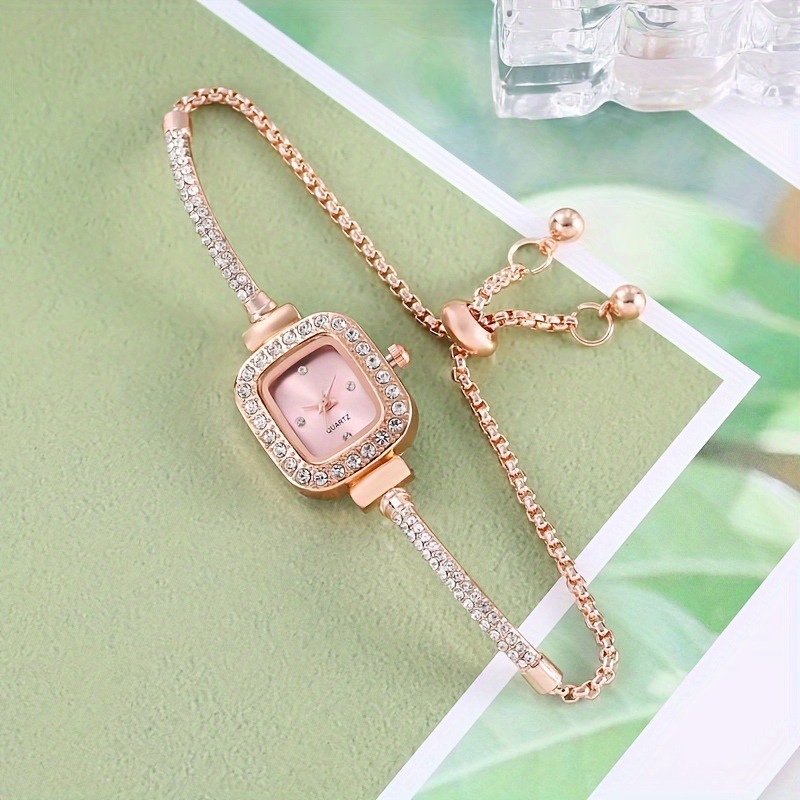 Bộ kim cương thời trang mới Đồng hồ nữ vuông có vòng tay điều chỉnh miễn phí và đồng hồ thạch anh học sinh