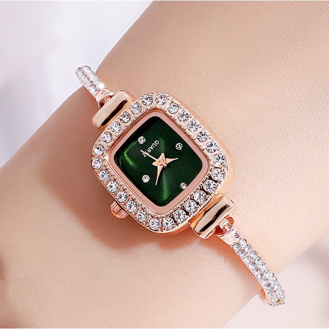 Bộ kim cương thời trang mới Đồng hồ nữ vuông có vòng tay điều chỉnh miễn phí và đồng hồ thạch anh học sinh