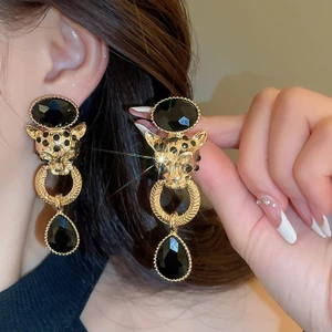 Kim bạc theo phong cách cổ xưa kim cương cheetah vòng bông tai nhẹ nhàng thời trang sang trọng khí chất bông tai retro cá tính cao cấp cảm giác bông tai