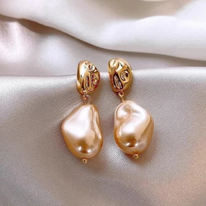 Bông tai ngọc trai phong cách Baroque dành cho nữ đinh tán tai hình học không đều