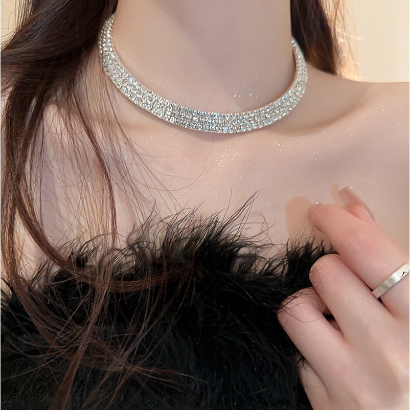 Pháp cổ điển nhẹ nhàng thiết kế sang trọng cổ kim cương nhỏ cao cấp cảm giác vòng cổ mới xu hướng thanh lịch cổ khí chất