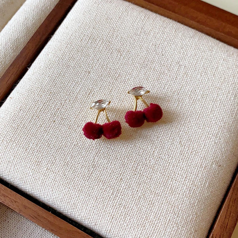 Pin bạc đổ xô inset anh đào chữ bông tai đinh tán thích hợp bông tai thiết kế cao cấp lễ hội tất cả các bông tai tinh tế nữ
