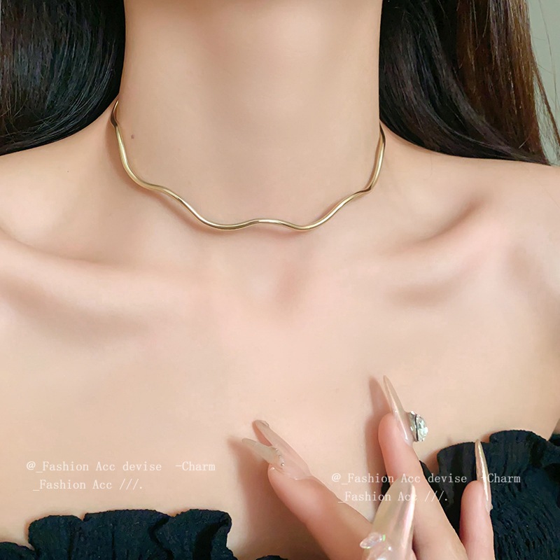 Thời trang Châu Âu và Mỹ đơn giản sóng cổ tròn punk thiết kế cá tính vòng cổ cảm giác thời trang gia vị bé gái tất cả các cổ áo
