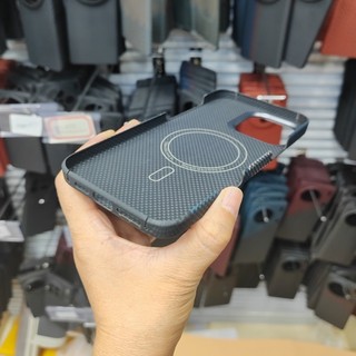 Từ Tính Thật Aramid Sợi Carbon Ốp Lưng Điện Thoại iPhone 16 Pro Max 16 Plus Ống Kính Kim Loại Vòng Khung Hỗ Trợ Sạc Không Dây