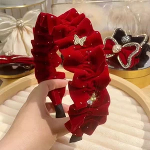 Băng đô xếp ly nhung ngôi sao mùa thu đông màu đỏ, kẹp tóc chống trượt bằng kim cương giả nổi tiếng trên Internet