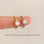 Nhẫn titan nữ không gỉ mạ vàng 18k thiết kế trơn gắn đá pha lê lấp lánh thời trang sang trọng