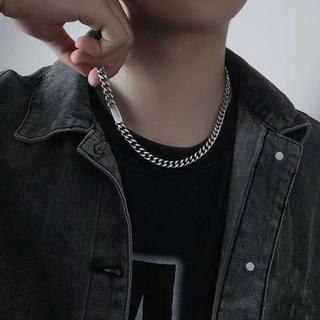 * MIGILA * quà tặng tốt nghiệp Tên tùy chỉnh Vòng cổ dây chuyền Cuba bằng thép titan dành cho nam (Khách hàng chọn chạm khắc, vui lòng để lại chi tiết chạm khắc theo thứ tự.)